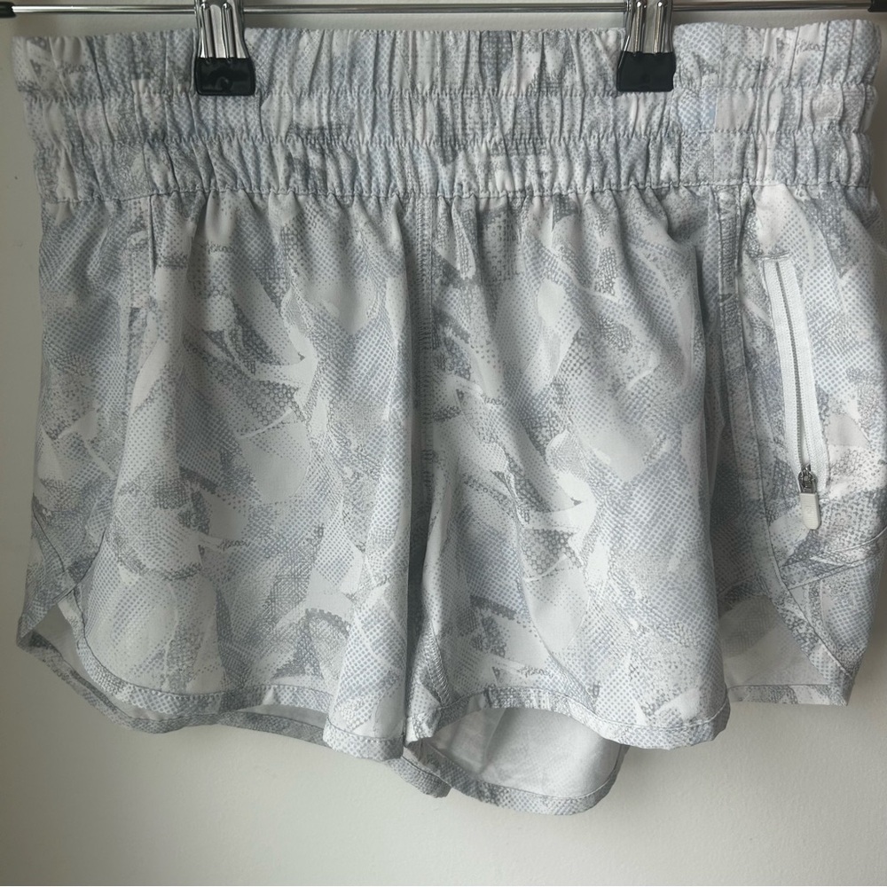 Lululemon Track That 4” Shorts - Jasmine - Size 6